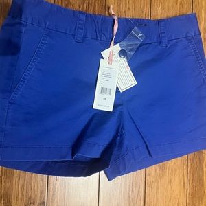 Vineyard Vines blue shorts, Size 00 with tags on
